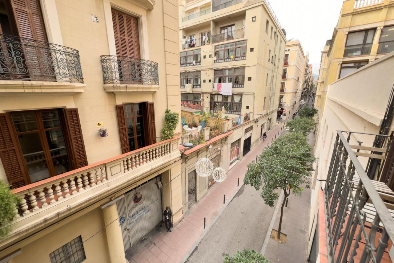 Aparteasy - Gracia Apartments Barcelona Exterior photo