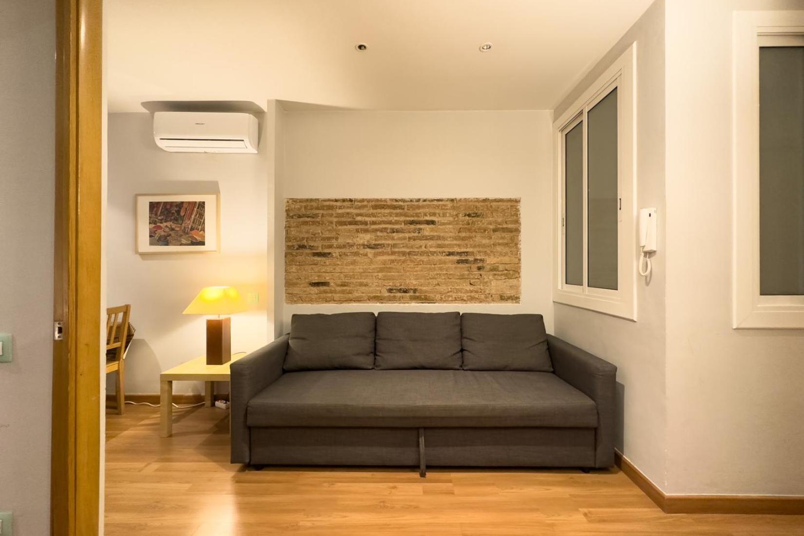 Aparteasy - Gracia Apartments Barcelona Exterior photo